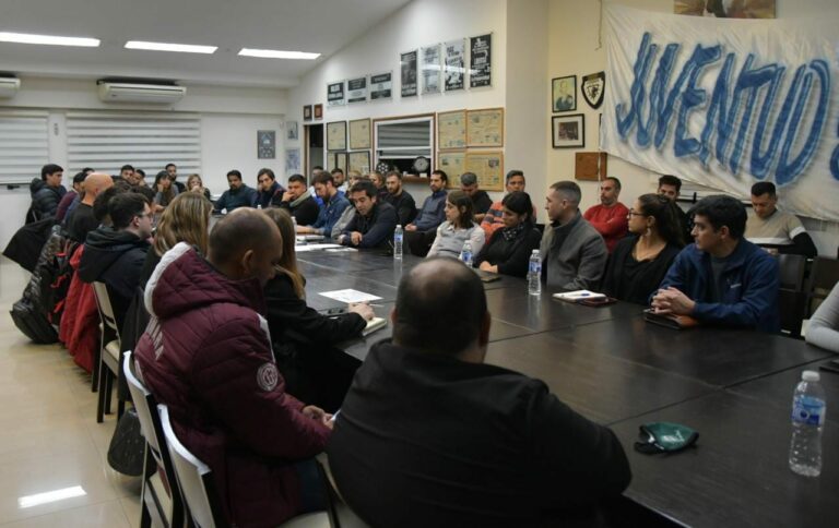 La Juventud Sindical realizó un Plenario en el marco de su tercer aniversario