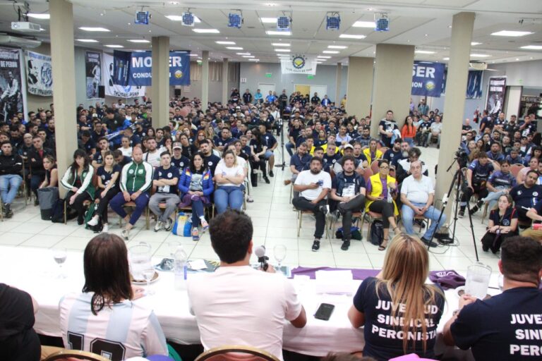 Histórico 1° Congreso de la Juventud Sindical Peronista en Mar del Plata