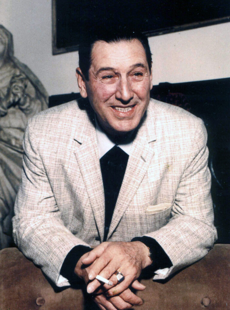51 AÑOS DESPUÉS, PERÓN ESTÁ PRESENTE
