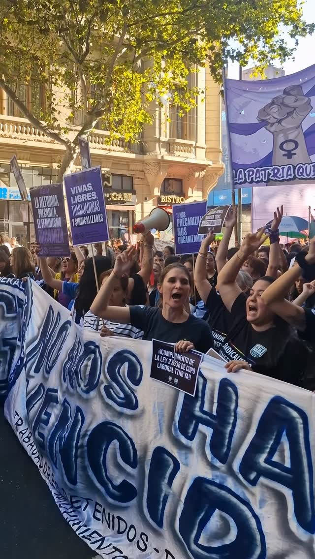 VIVAS, LIBRES, TRABAJADORAS Y SINDICALIZADAS