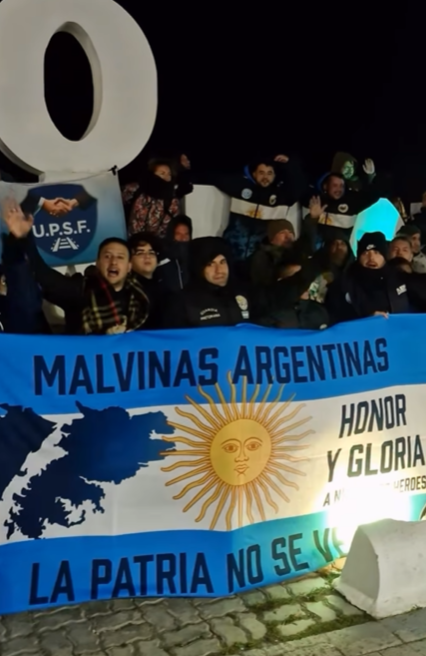 EMOCIONANTE VIGILIA POR MALVINAS EN RÍO GRANDE