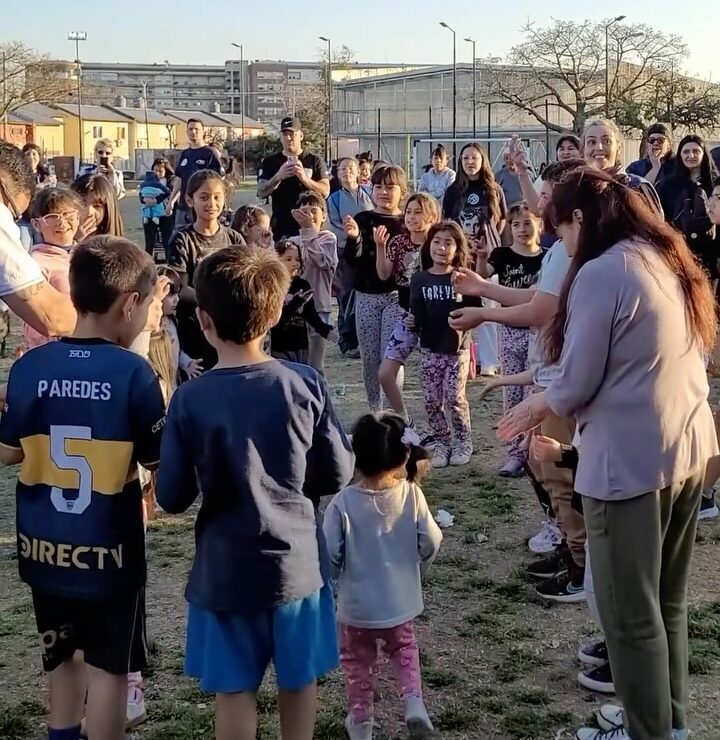 FESTEJO DEL DÍA DE LA NIÑEZ EN BARRIO CARLOS GARDEL